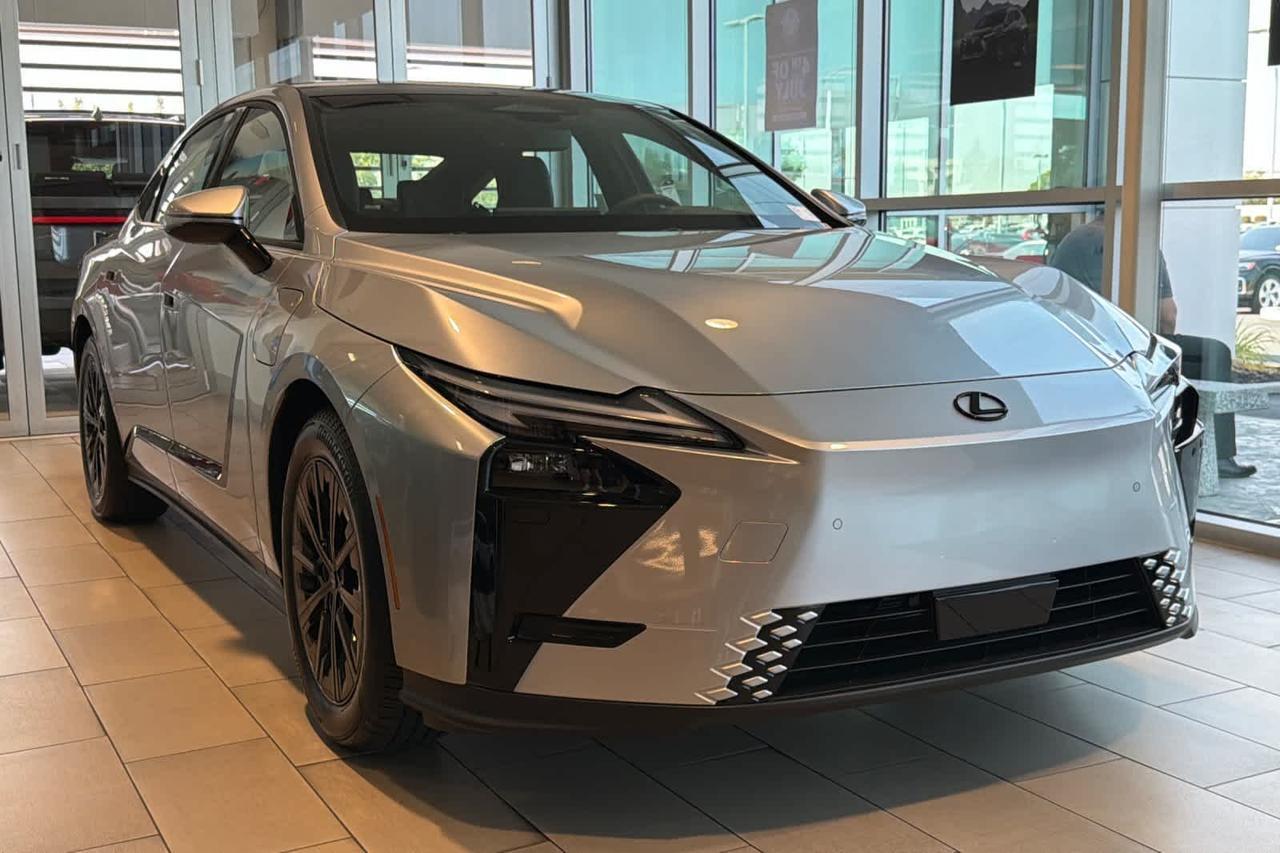 2026 Lexus ESe ES 500e PREMIUM AWD Roseville CA