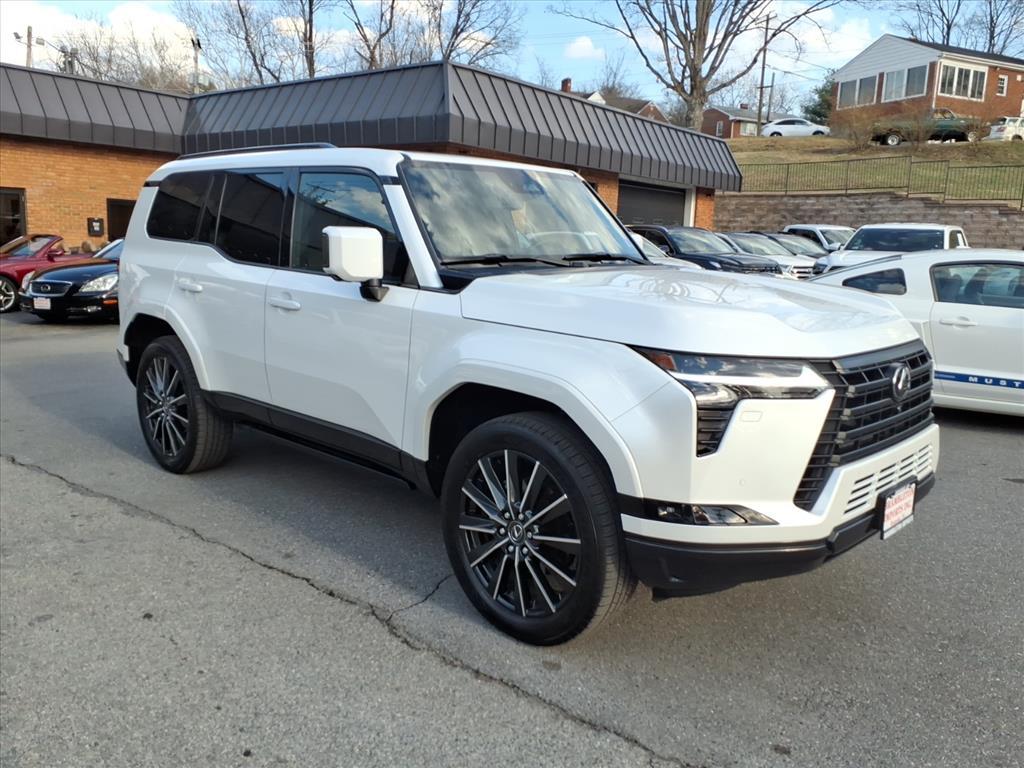 2026 Lexus GX 550 .