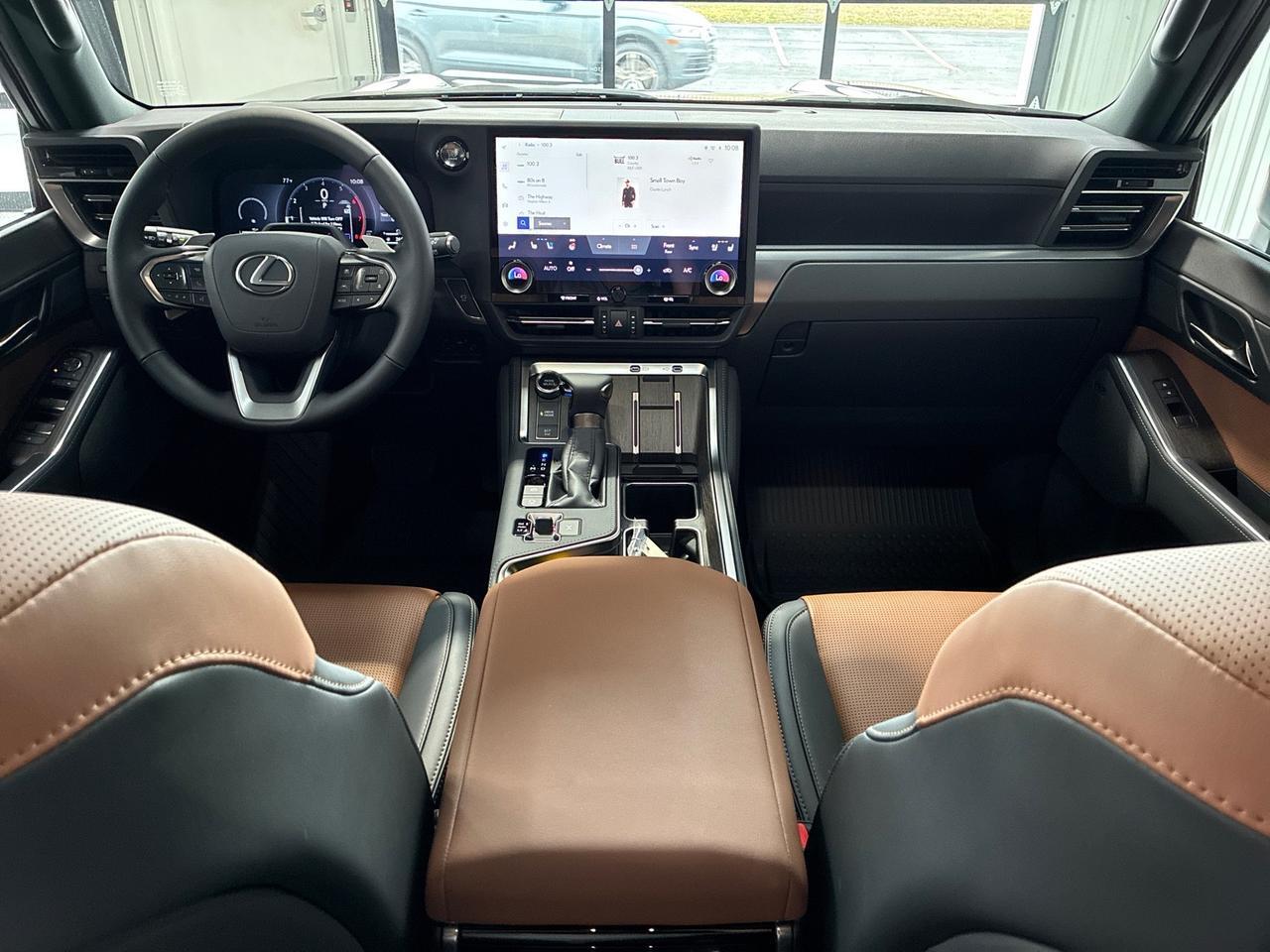 2026 Lexus GX550 Luxury, Bench, Cold Area Pkg, HUD, ML Sound, Traffic Jam Assist, Black Out Emblems, All Weather Mats, Digital Key Houston TX