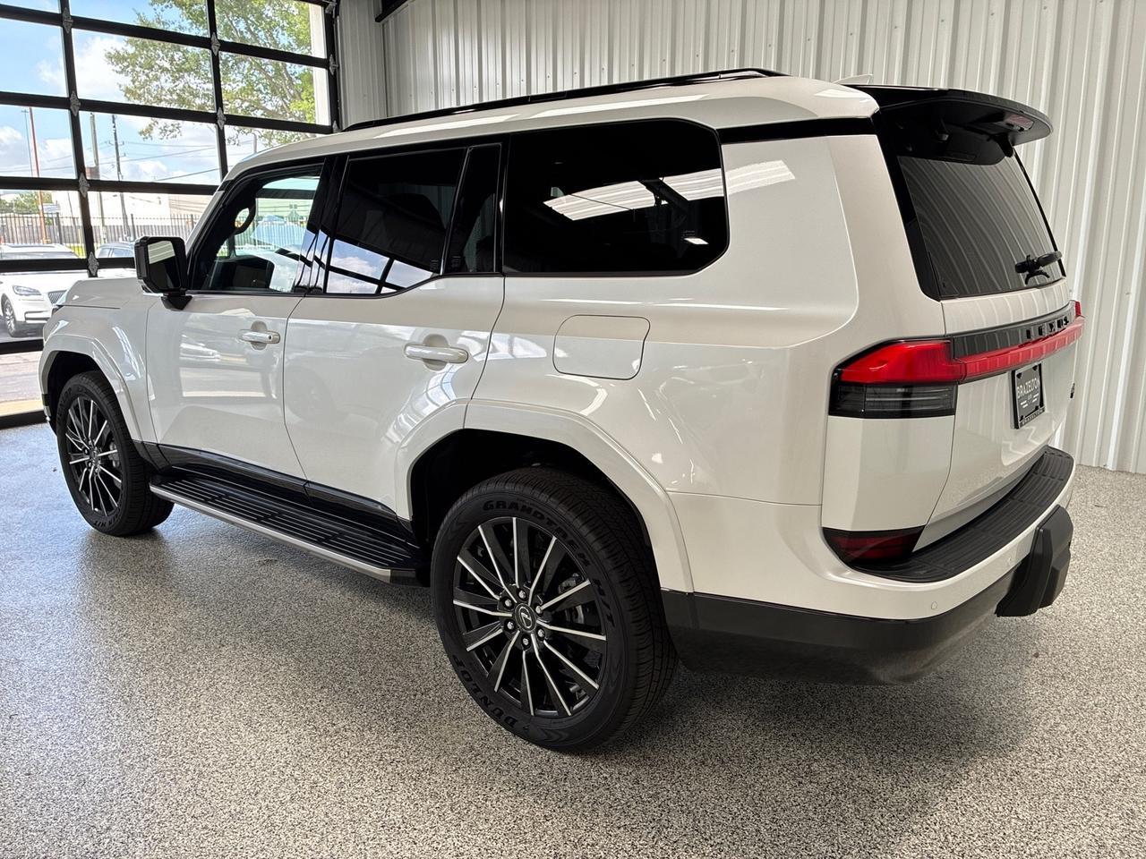 2026 Lexus GX550 Luxury, Captain's Chairs, Cold Area Pkg, Traffic Jam Assist, HUD, ML Sound