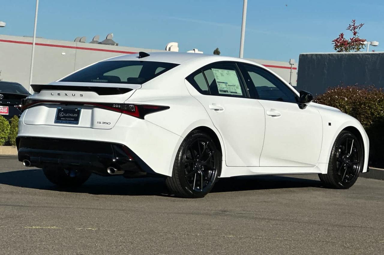 2026 Lexus IS 350 F SPORT Design