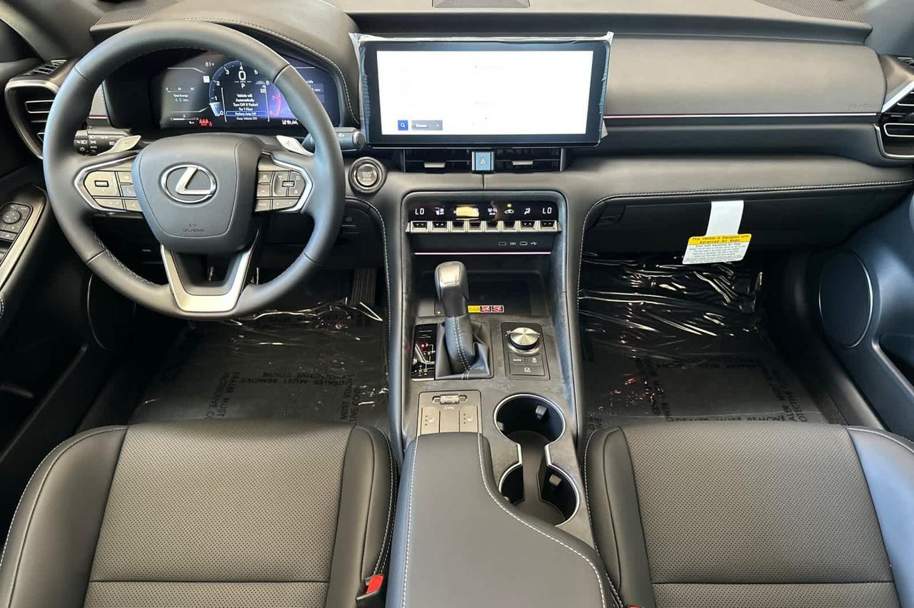 2026 Lexus IS 350 F SPORT Design