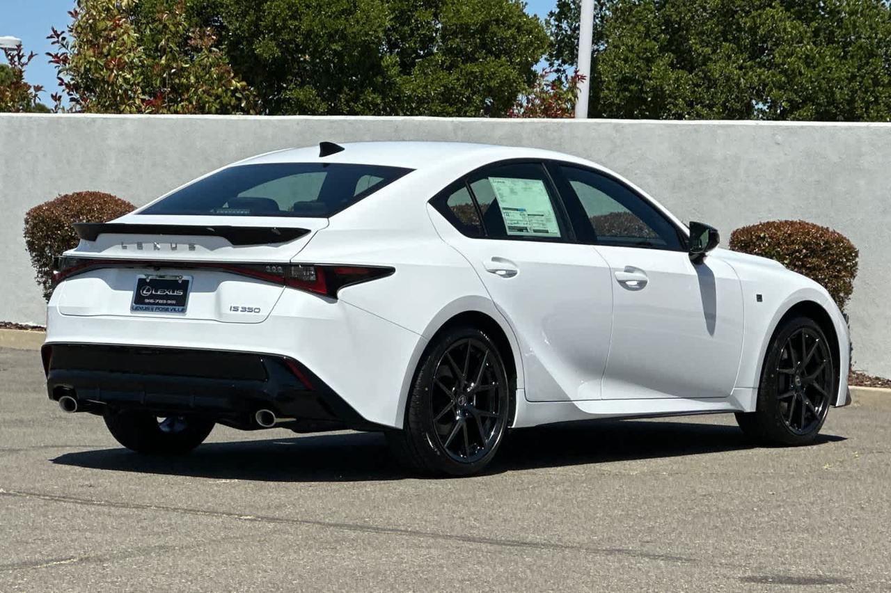 2026 Lexus IS 350 F SPORT Design