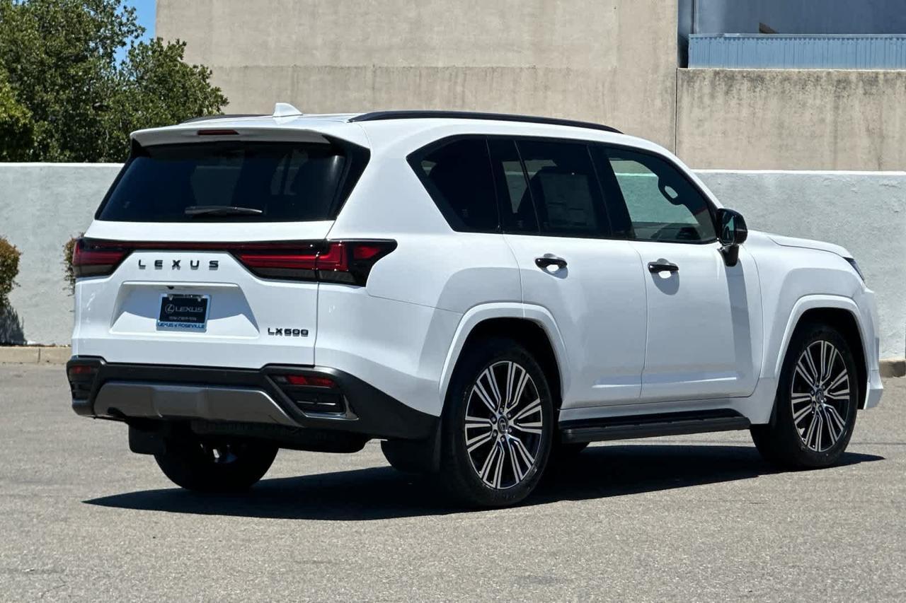 2026 Lexus LX 600 LUXURY