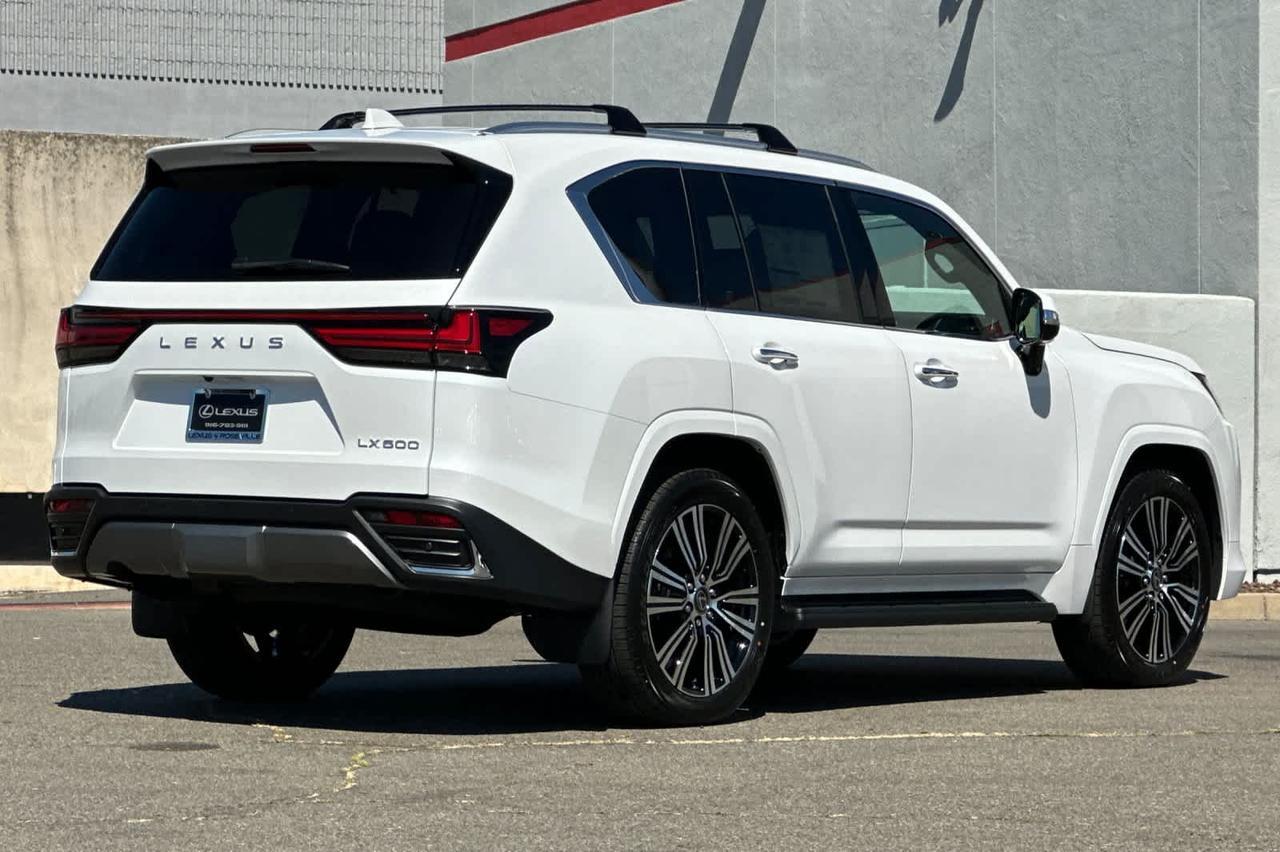 2026 Lexus LX 600 Luxury
