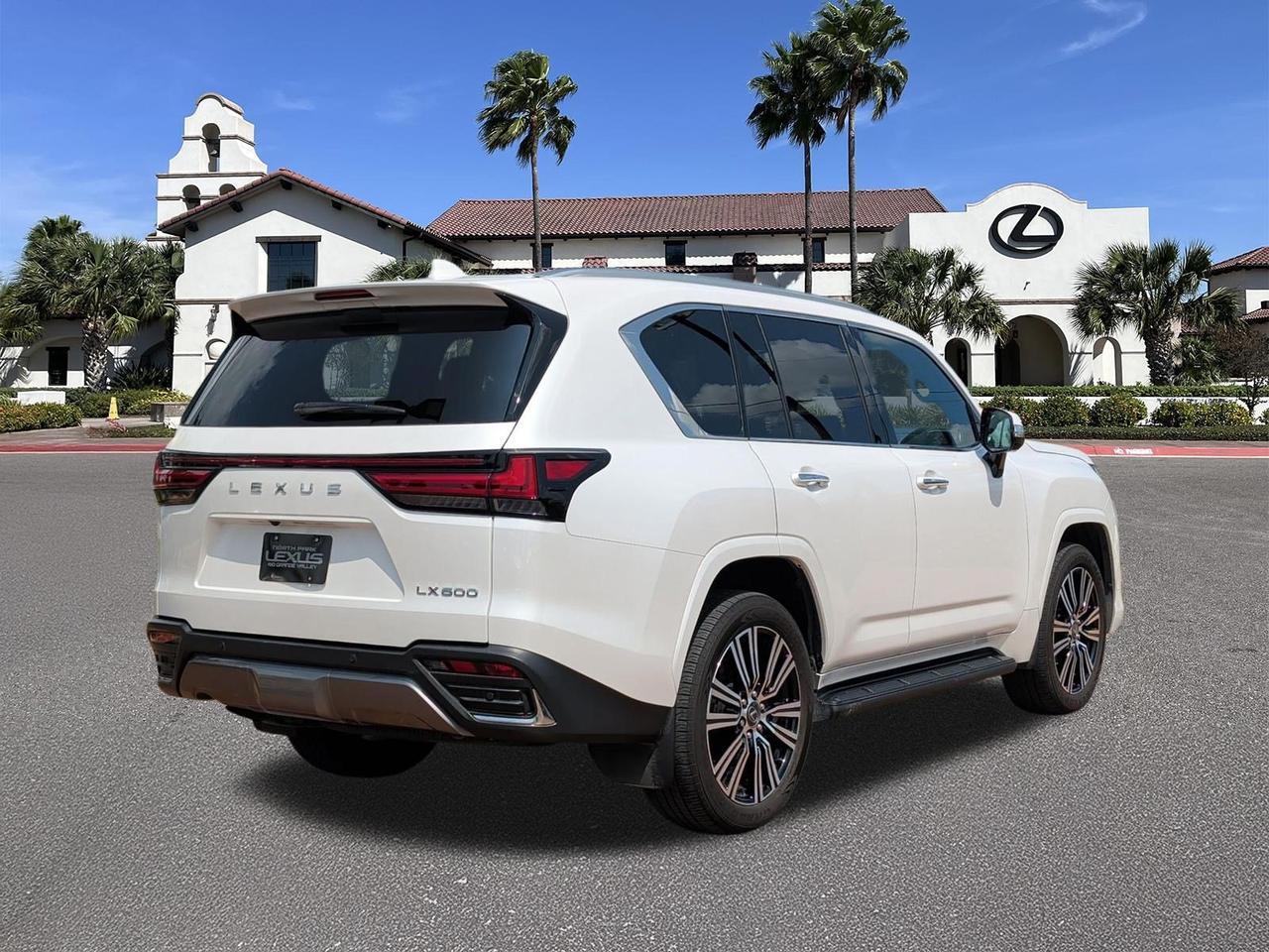 2026 Lexus LX 600 Luxury