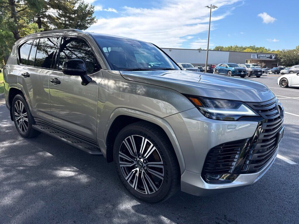 2026 Lexus LX 600 Luxury