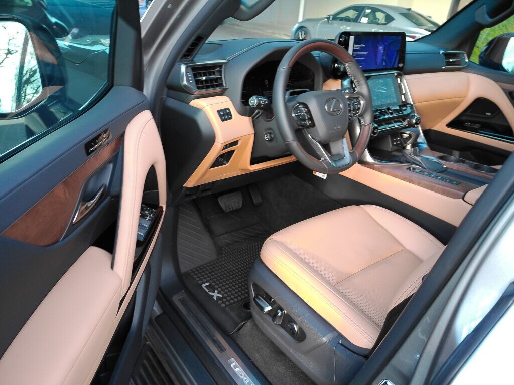 2026 Lexus LX 600 Luxury Richmond VA