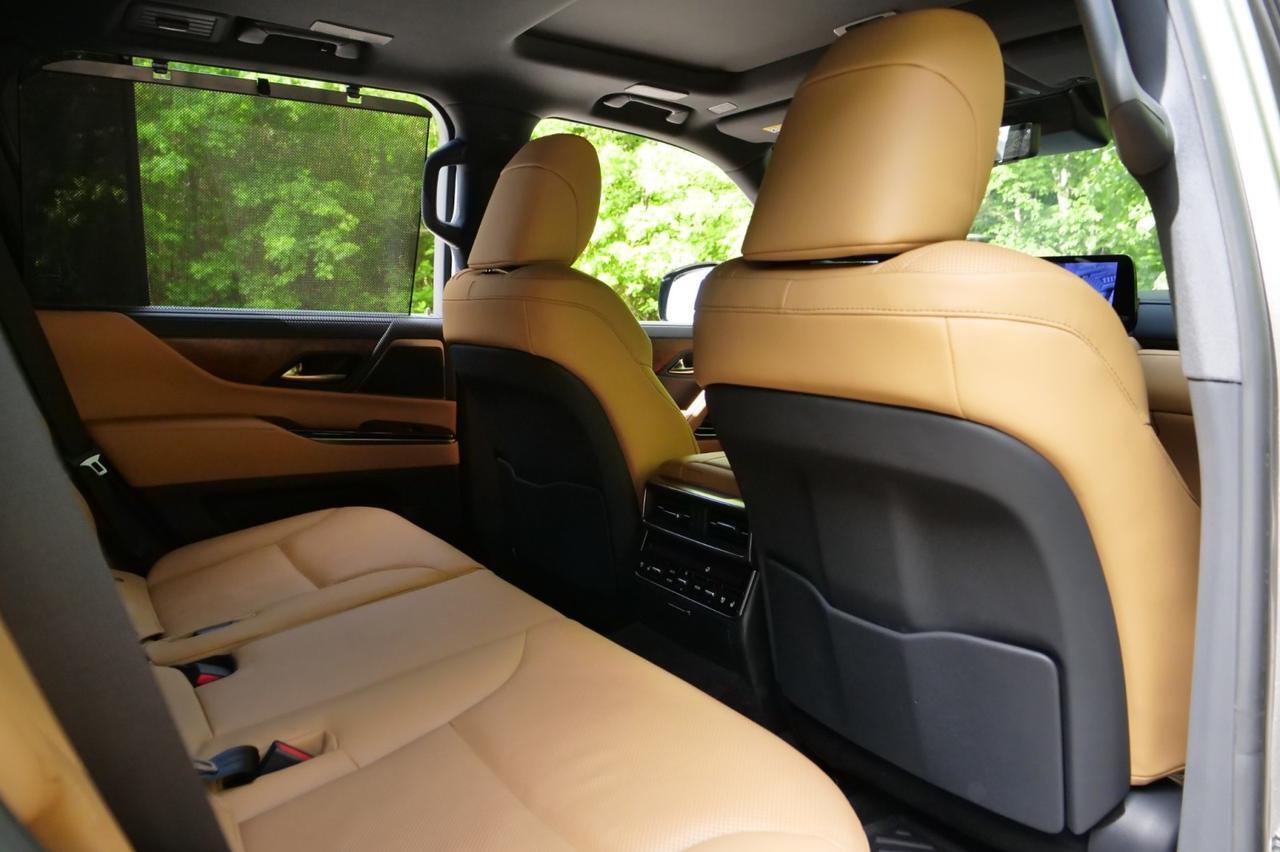 2026 Lexus LX 700h Luxury / 4WD / Appearance Package / Massage Seats! Lincolnton NC