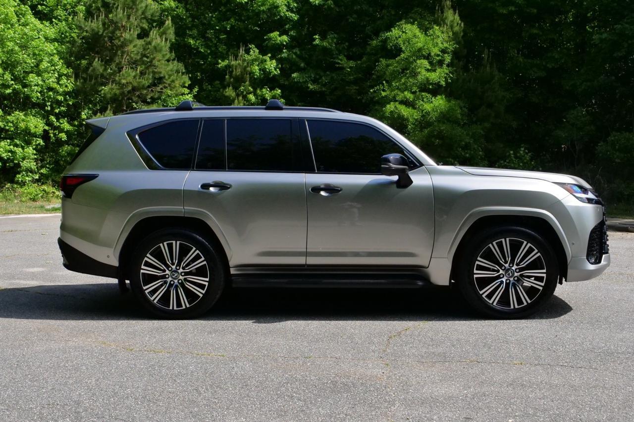2026 Lexus LX 700h Luxury / 4WD / Appearance Package / Massage Seats! Lincolnton NC