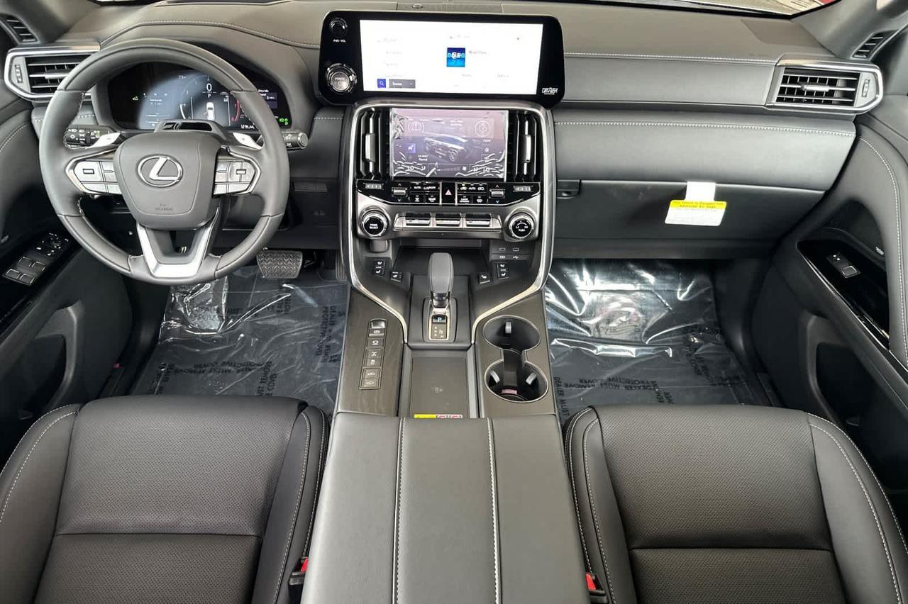 2026 Lexus LX 700h Luxury