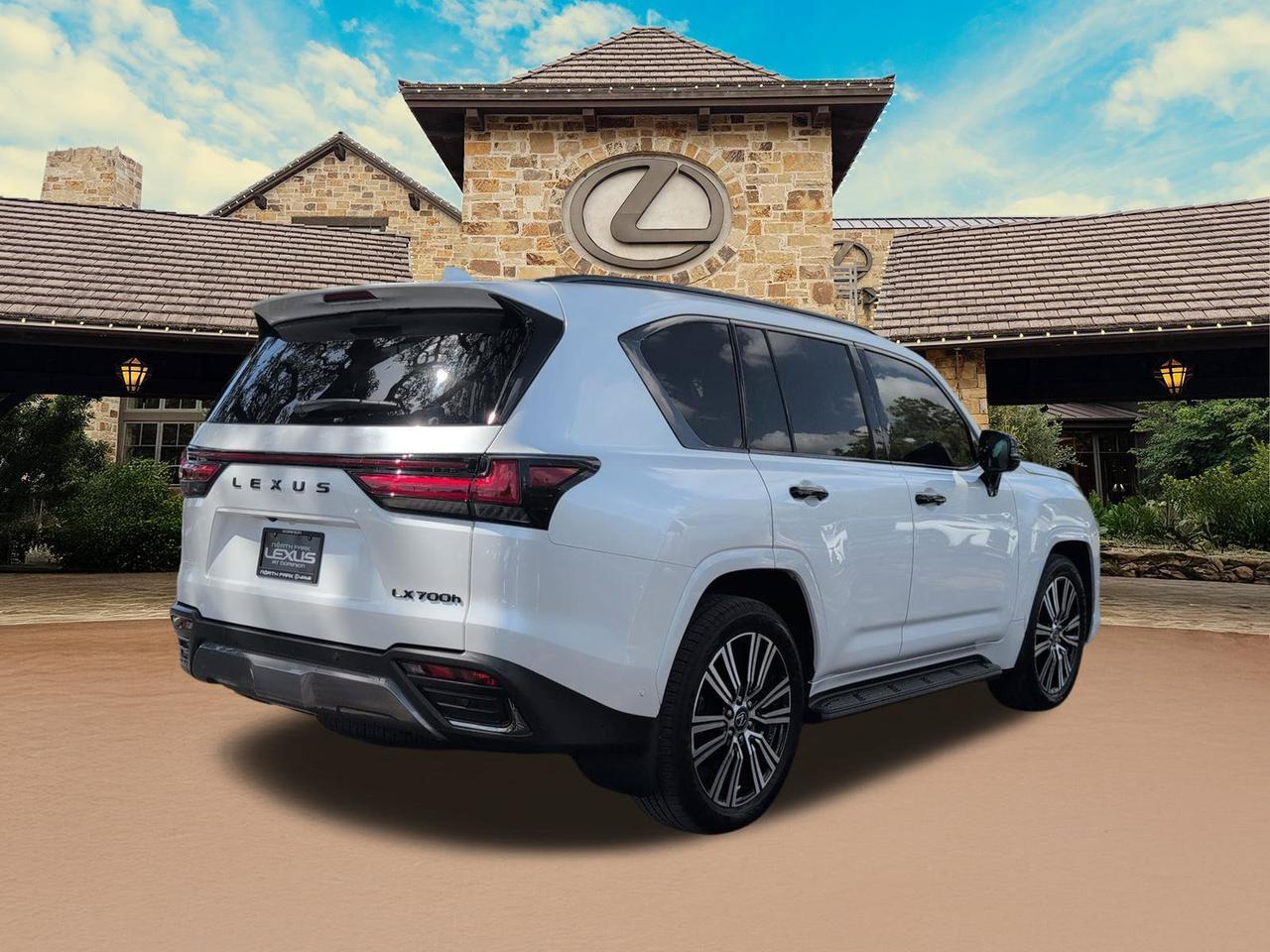 2026 Lexus LX 700h Luxury