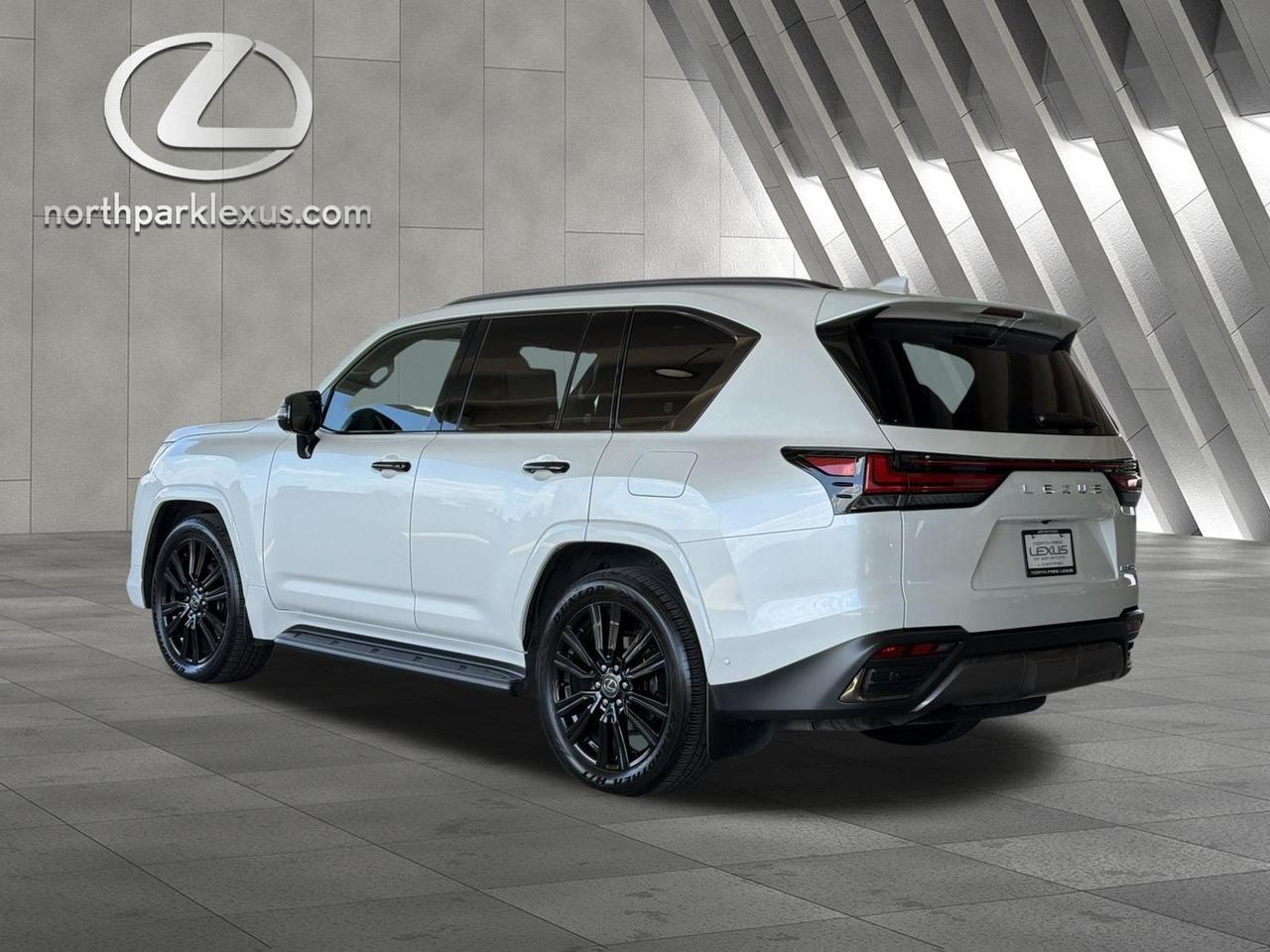 2026 Lexus LX 700h Luxury