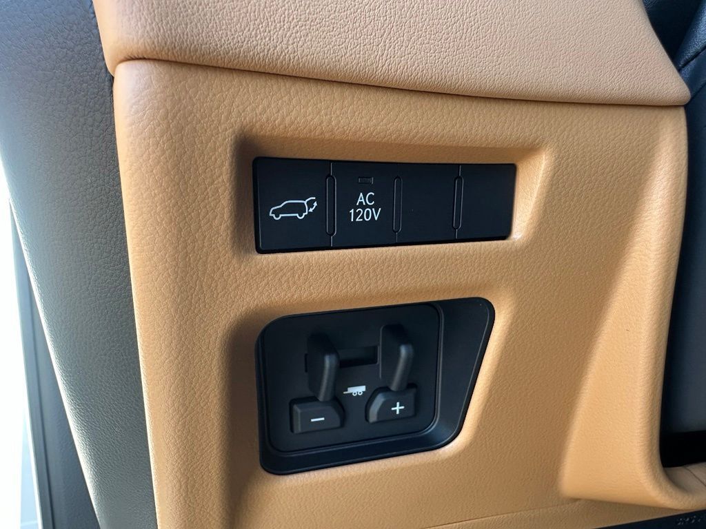 2026 Lexus LX 700h Luxury Tucson AZ