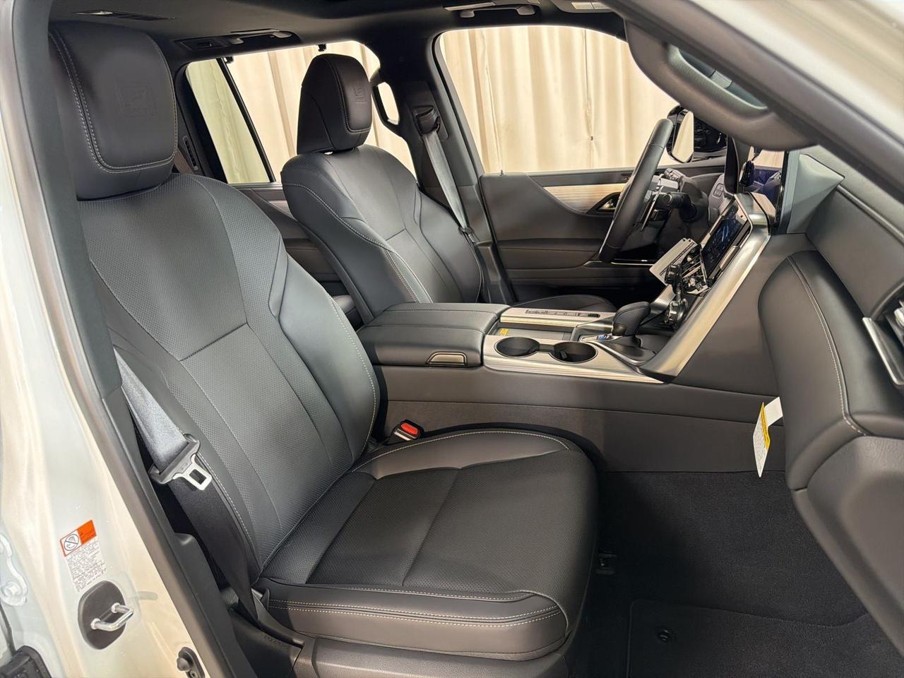 2026 Lexus LX HYBRID LX 700h F SPORT HANDLING Annapolis MD