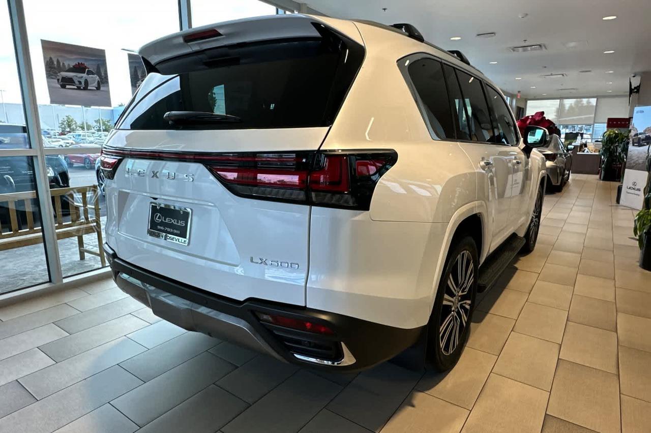 2026 Lexus LX Luxury