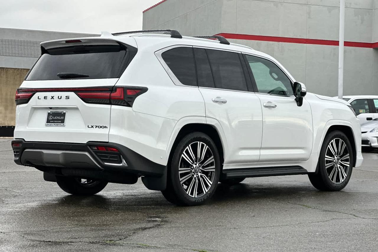 2026 Lexus LX Luxury