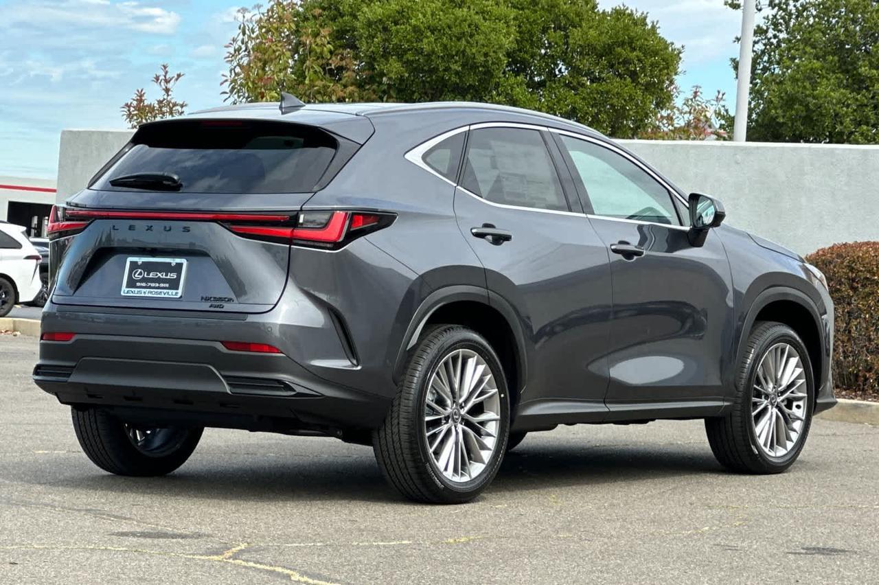 2026 Lexus NX 350h Luxury