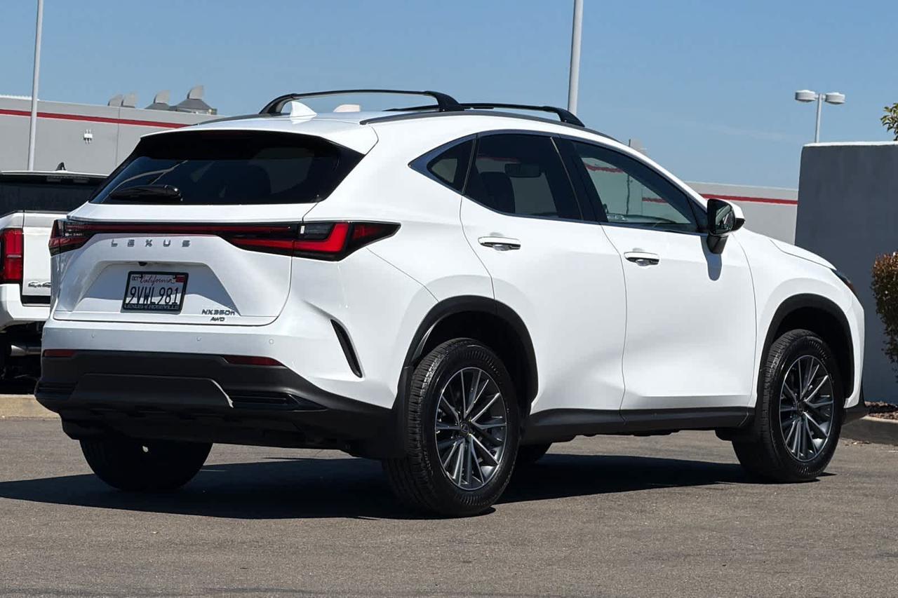 2026 Lexus NX 350h Premium