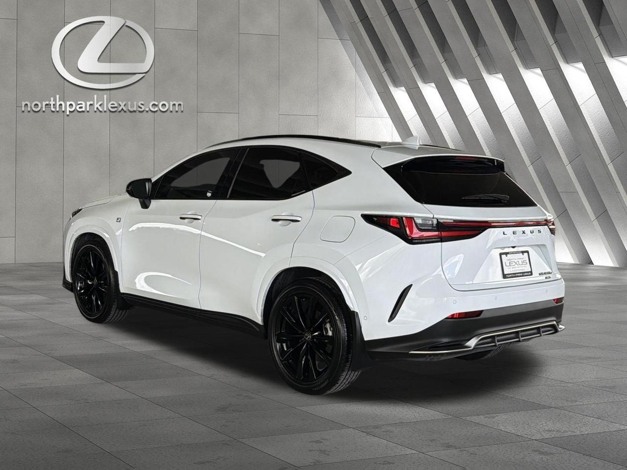 2026 Lexus NX 450h+ F SPORT Handling