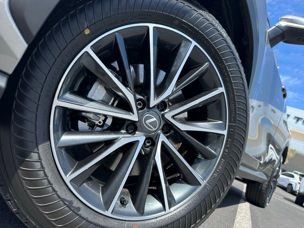 2026 Lexus NX 450h PREMIUM PLUS AWD