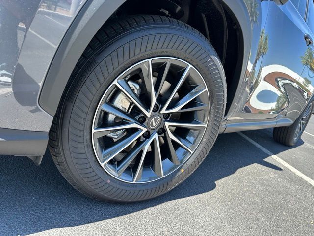 2026 Lexus NX 450h+ Premium