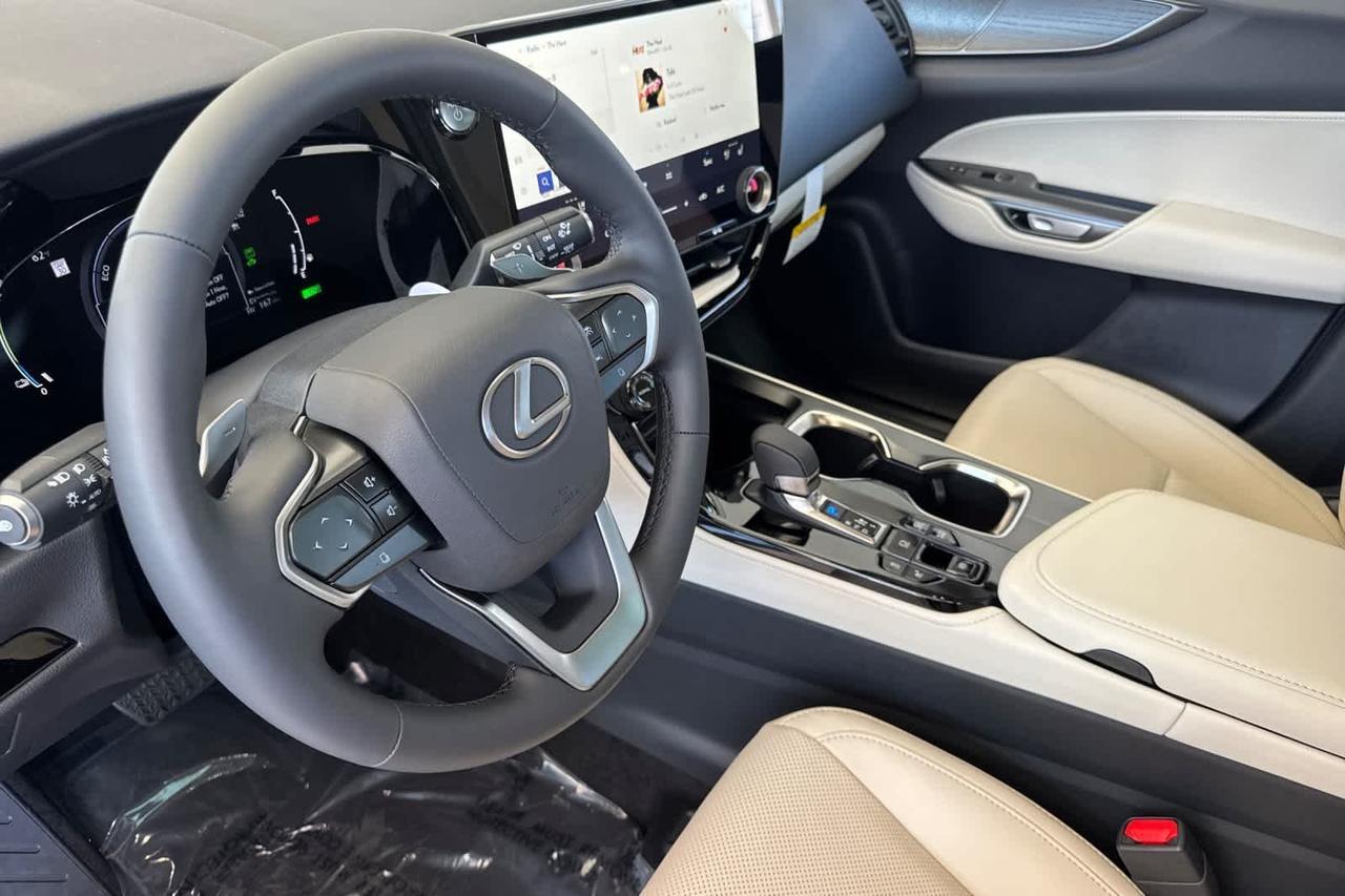 2026 Lexus NX PLUG-IN HYBRID ELECTRIC VEHICLE NX 450h+ LUXURY AWD Roseville CA