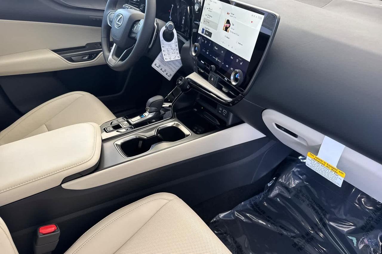 2026 Lexus NX PLUG-IN HYBRID ELECTRIC VEHICLE NX 450h+ LUXURY AWD Roseville CA