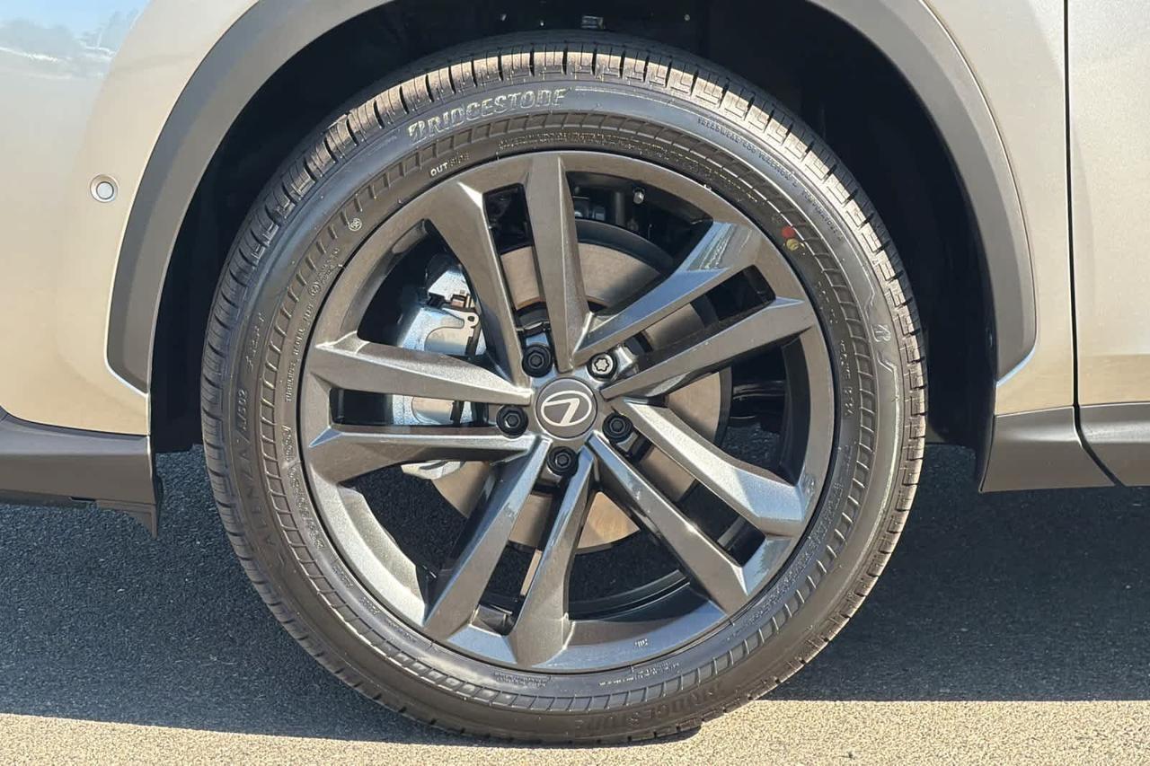 2026 Lexus NX PLUG-IN HYBRID ELECTRIC VEHICLE NX 450h+ LUXURY AWD Roseville CA
