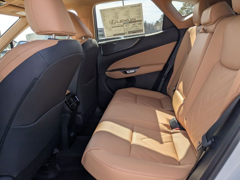 2026 Lexus NX PLUG-IN HYBRID ELECTRIC VEHICLE NX 450h+ LUXURY AWD Richmond VA