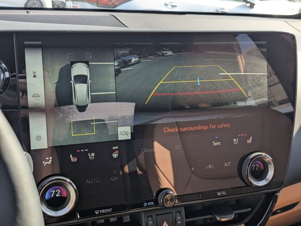 2026 Lexus NX PLUG-IN HYBRID ELECTRIC VEHICLE NX 450h+ LUXURY AWD Richmond VA