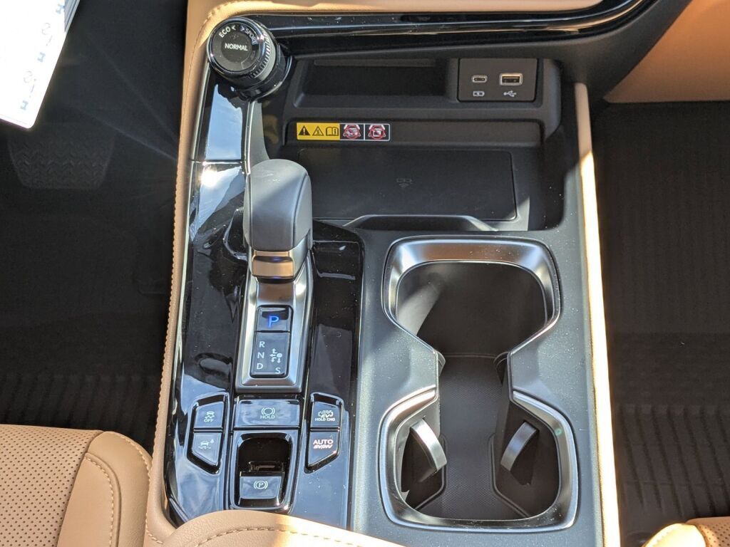 2026 Lexus NX PLUG-IN HYBRID ELECTRIC VEHICLE NX 450h+ LUXURY AWD Richmond VA