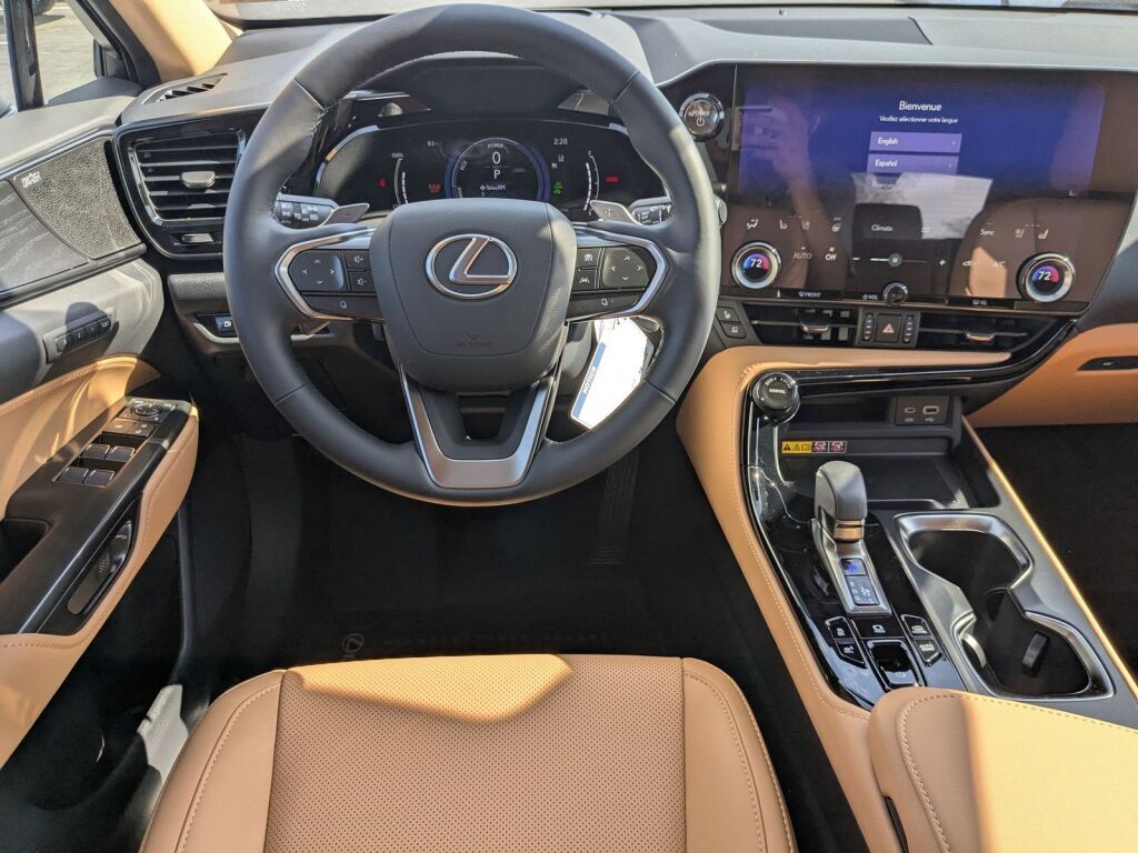 2026 Lexus NX PLUG-IN HYBRID ELECTRIC VEHICLE NX 450h+ LUXURY AWD Richmond VA