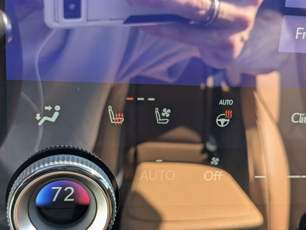 2026 Lexus NX PLUG-IN HYBRID ELECTRIC VEHICLE NX 450h+ LUXURY AWD Richmond VA