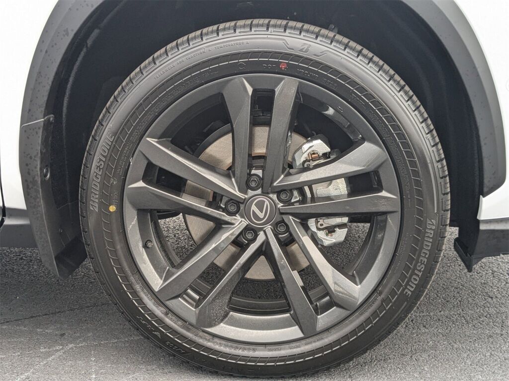 2026 Lexus NX PLUG-IN HYBRID ELECTRIC VEHICLE NX 450h+ LUXURY AWD Richmond VA