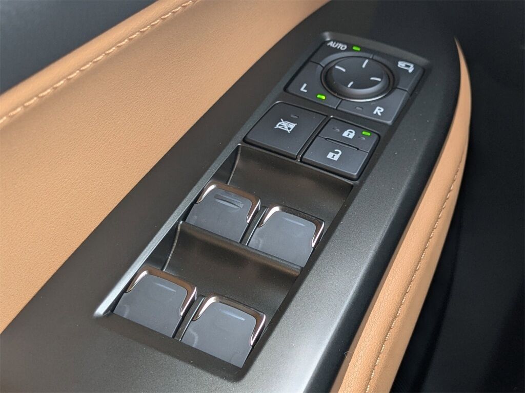 2026 Lexus NX PLUG-IN HYBRID ELECTRIC VEHICLE NX 450h+ LUXURY AWD Richmond VA