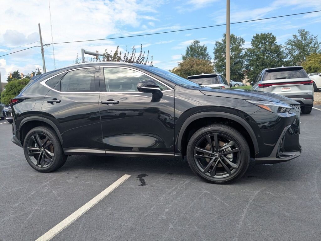 2026 Lexus NX PLUG-IN HYBRID ELECTRIC VEHICLE NX 450h+ LUXURY AWD