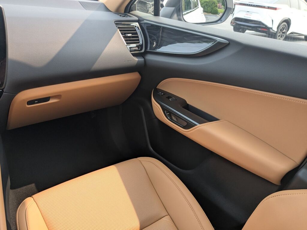 2026 Lexus NX PLUG-IN HYBRID ELECTRIC VEHICLE NX 450h+ PREMIUM AWD Richmond VA