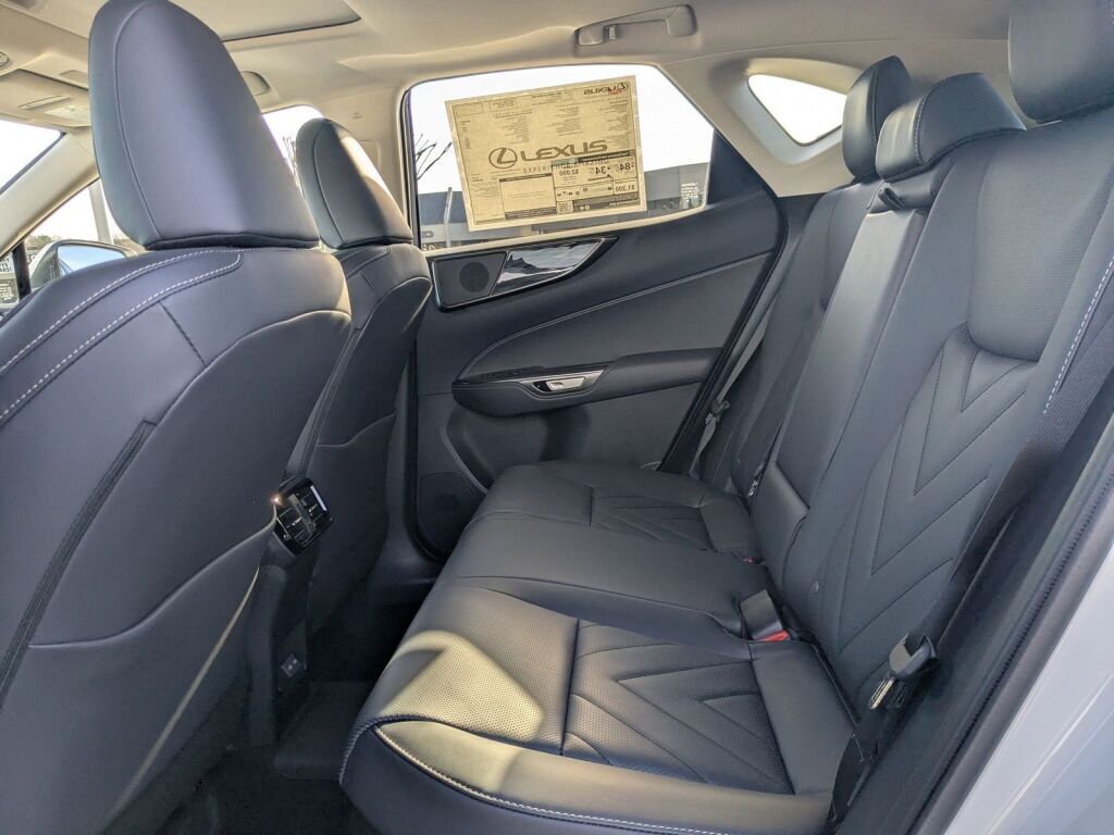 2026 Lexus NX PLUG-IN HYBRID ELECTRIC VEHICLE NX 450h+ PREMIUM AWD Richmond VA