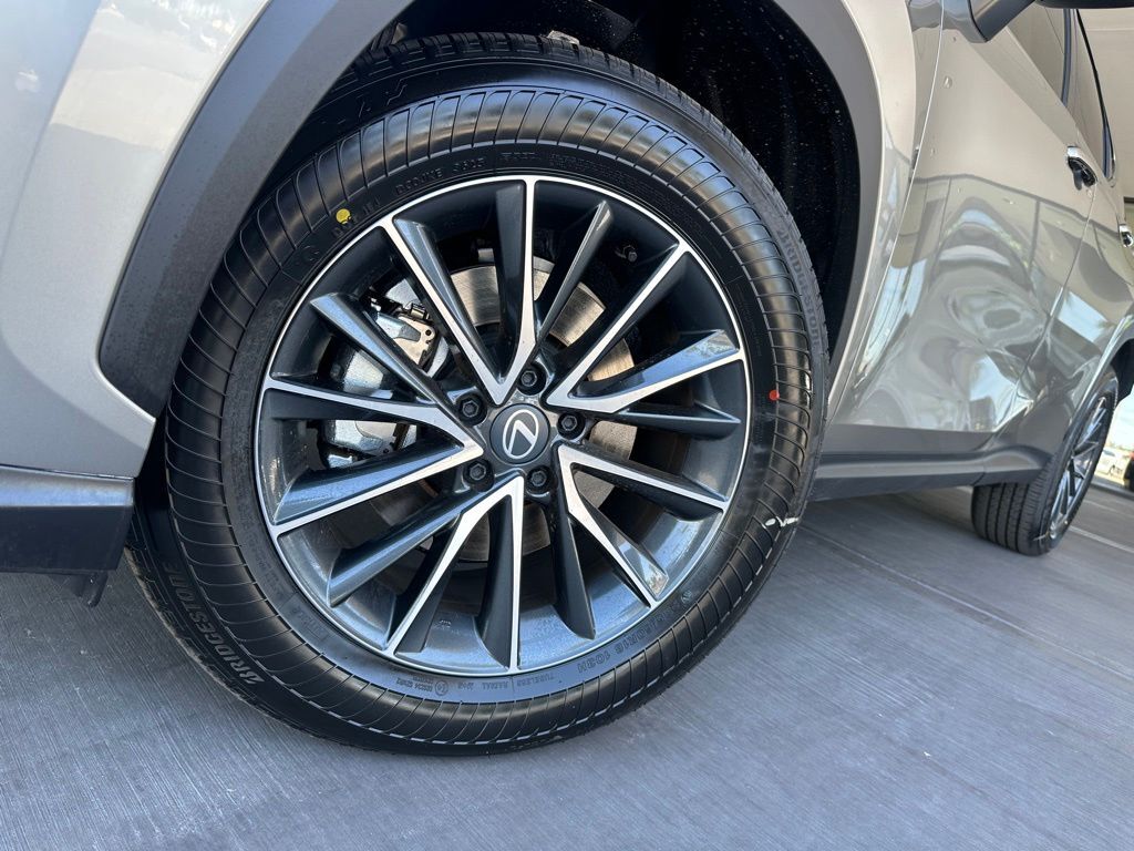 2026 Lexus NX PREMIUM