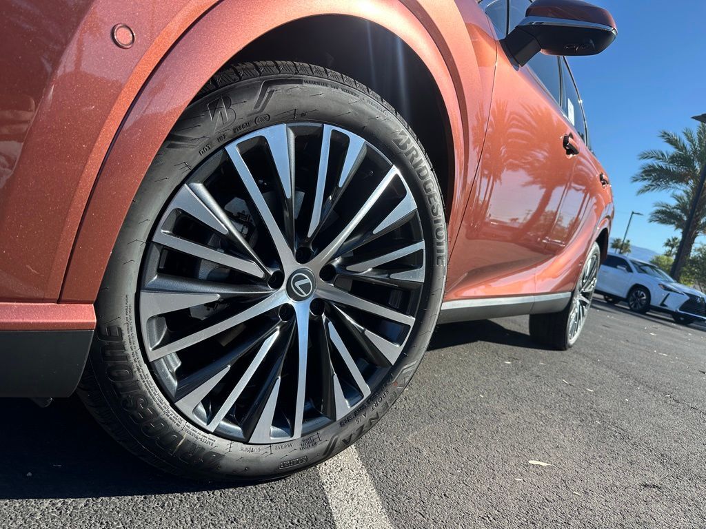 2026 Lexus RX 350h Premium+