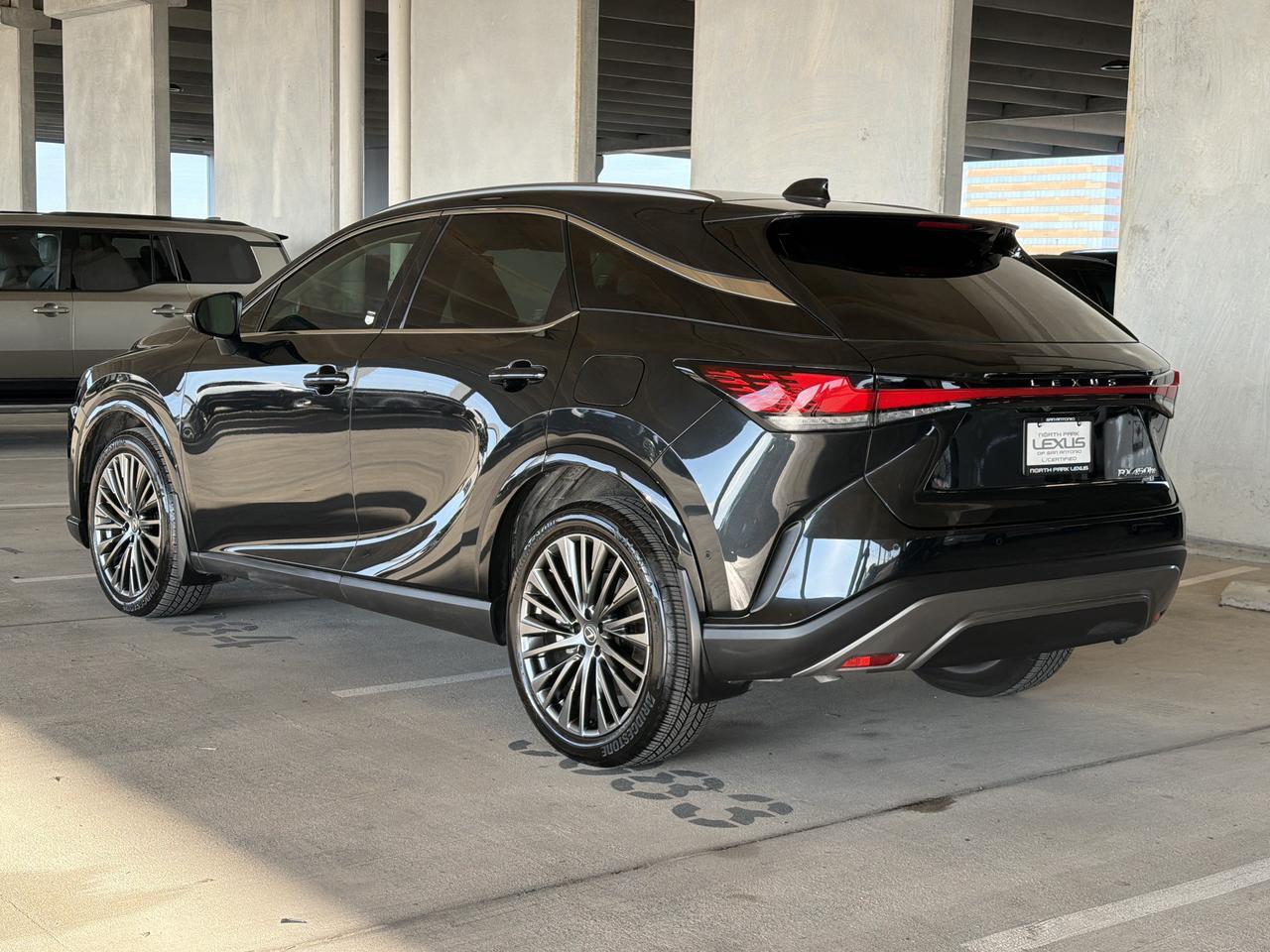 2026 Lexus RX 450h+ Luxury