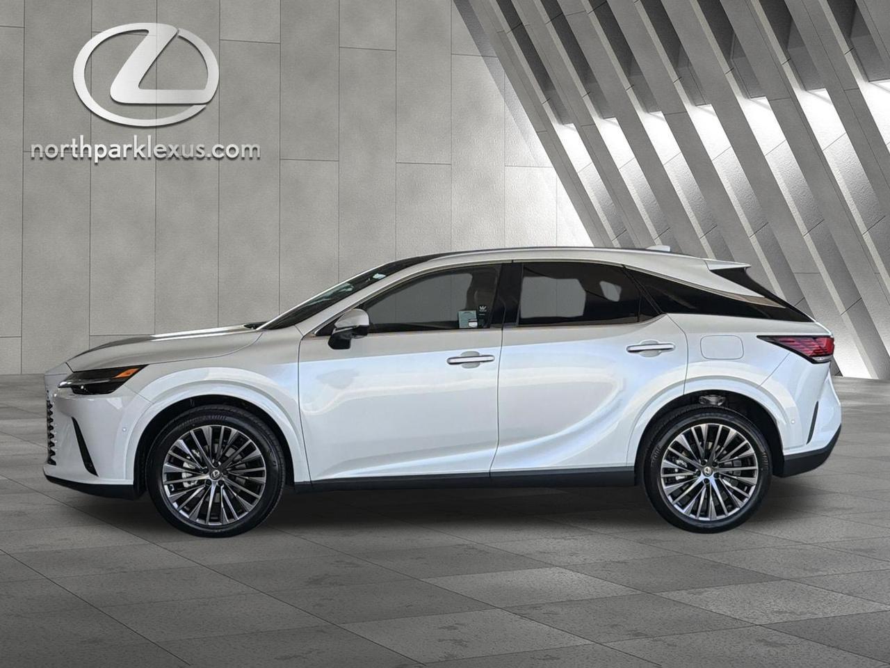2026 Lexus RX 450h+ Luxury