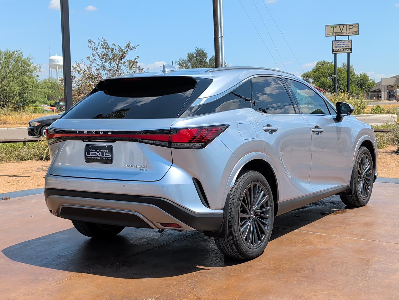 2026 Lexus RX 450h+ Premium