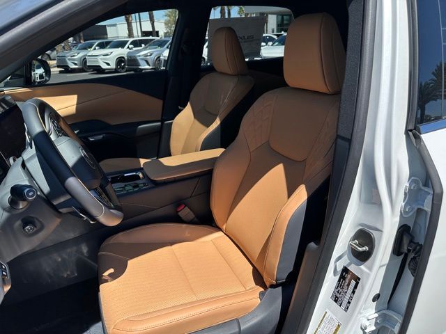 2026 Lexus RX 450h+ Premium