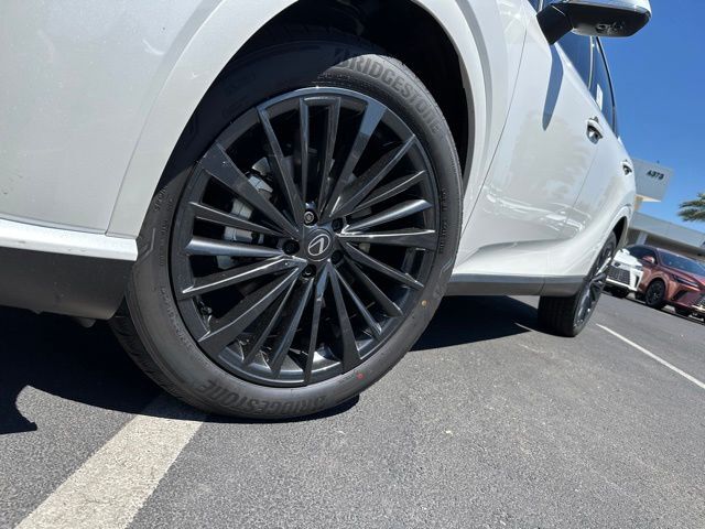 2026 Lexus RX 450h+ Premium