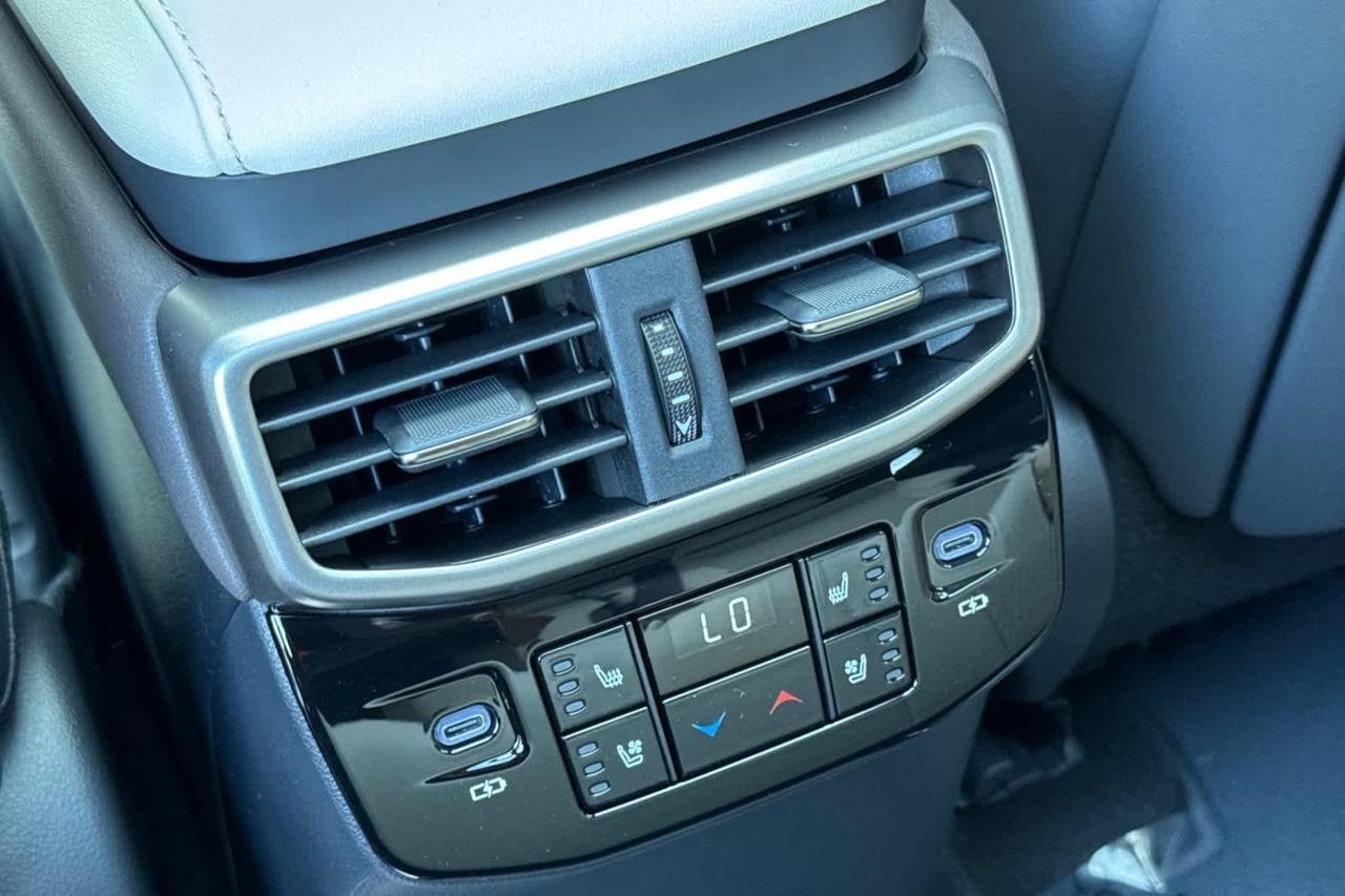 2026 Lexus RX PLUG-IN HYBRID ELECTRIC VEHICLE RX 450h+ LUXURY AWD Roseville CA