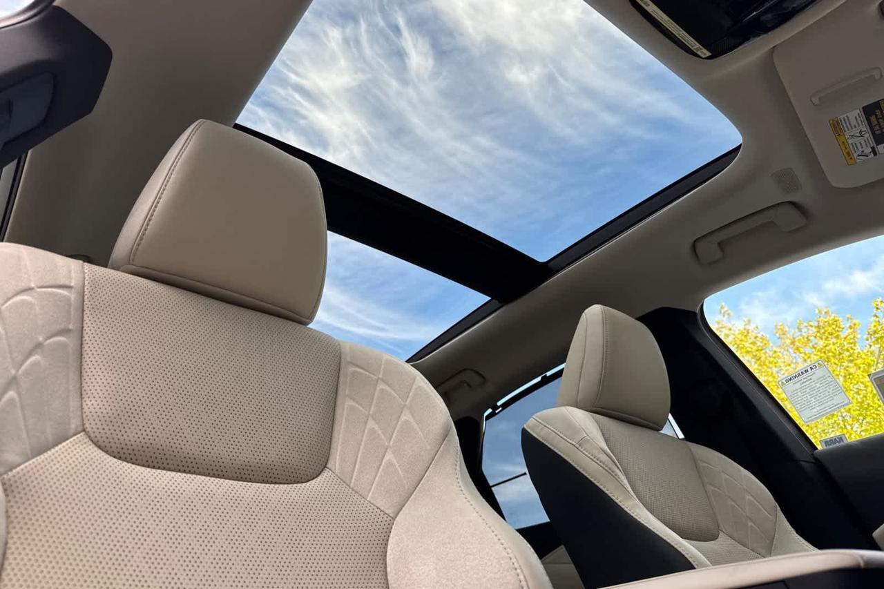 2026 Lexus RX PLUG-IN HYBRID ELECTRIC VEHICLE RX 450h+ LUXURY AWD Roseville CA