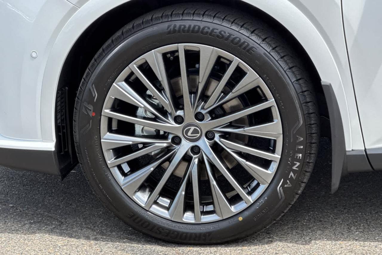 2026 Lexus RX PLUG-IN HYBRID ELECTRIC VEHICLE RX 450h+ LUXURY AWD Roseville CA