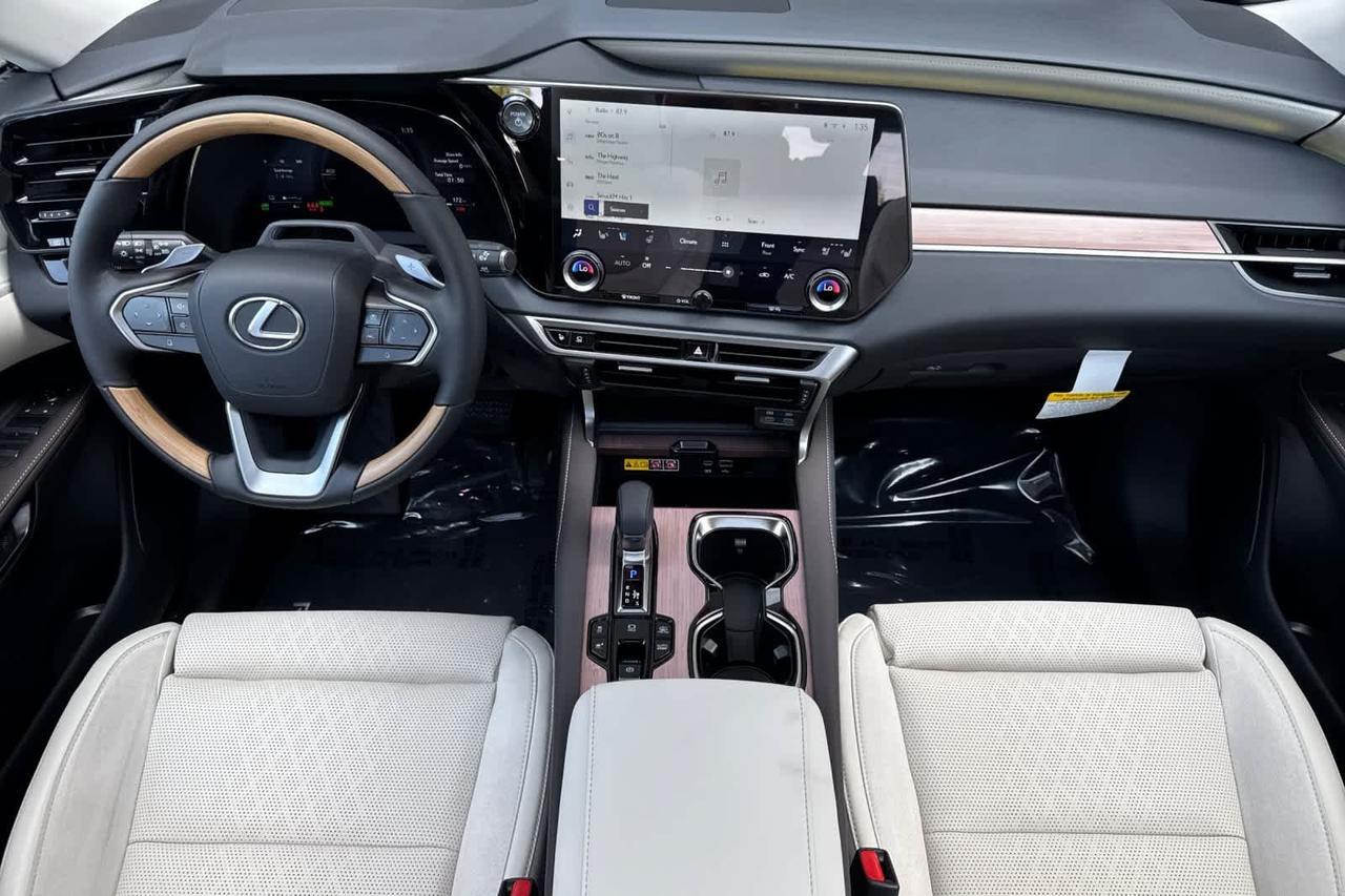 2026 Lexus RX PLUG-IN HYBRID ELECTRIC VEHICLE RX 450h+ LUXURY AWD Roseville CA